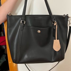 BLACK LEATHER COACH CROSSBODY + MESSENGER BAG